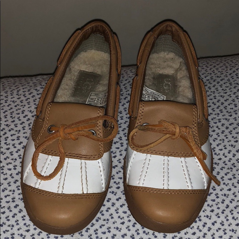 COPY - Women’s UGG Duck Rain shoes Near Perfect!